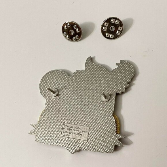 Vtg 1997 Oakland A vs San Francisco Giants Interleague Series MLB Baseball Pin - Picture 5 of 8